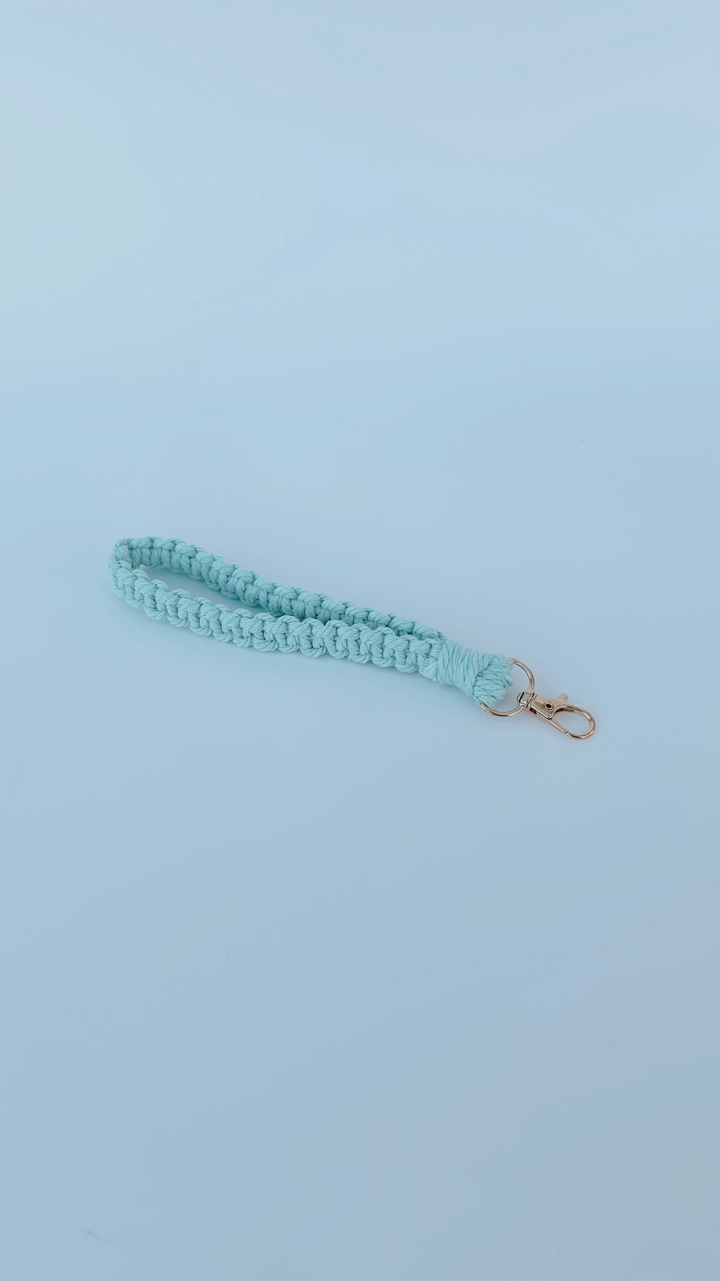 Macrame Wristlet - Aqua