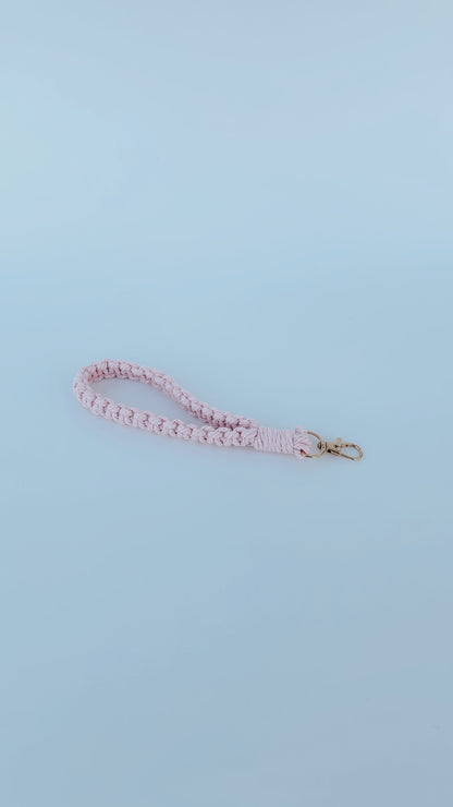 Macrame Wristlet - Soft Pink