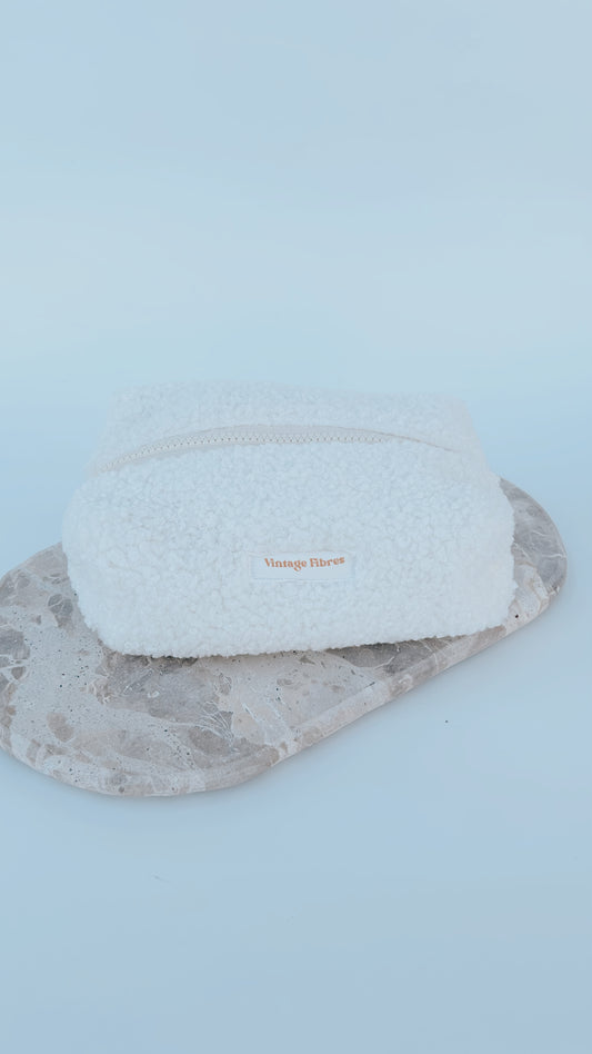 Teddy Beauty Bag - Cream